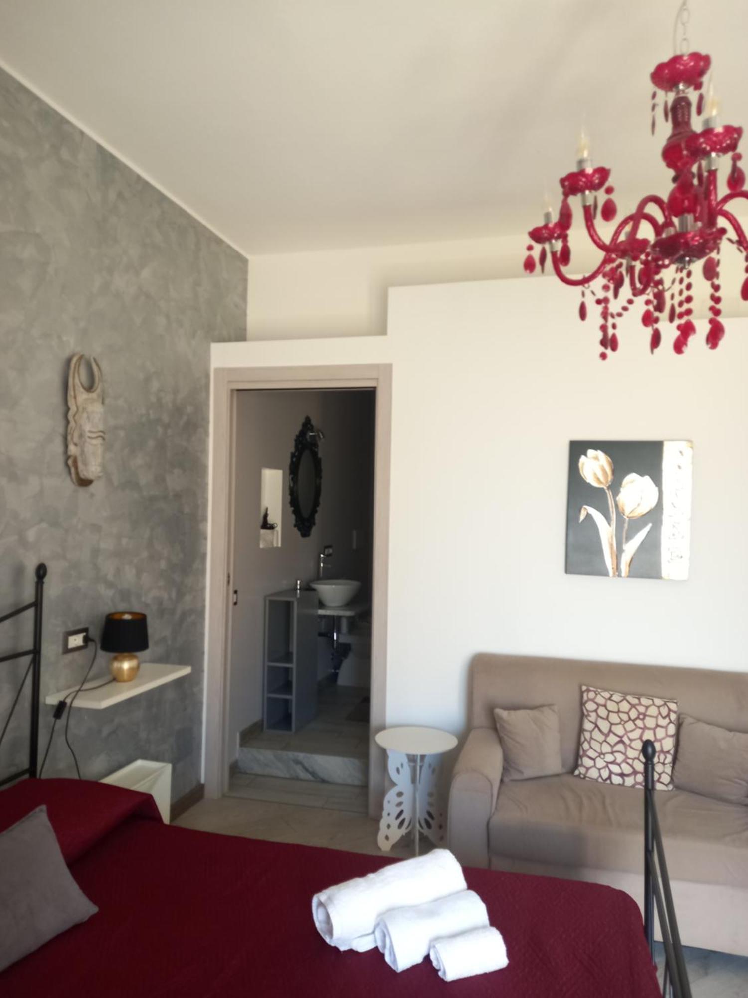 I Fiori Bed & Breakfast Quartu Sant'Elena Bagian luar foto