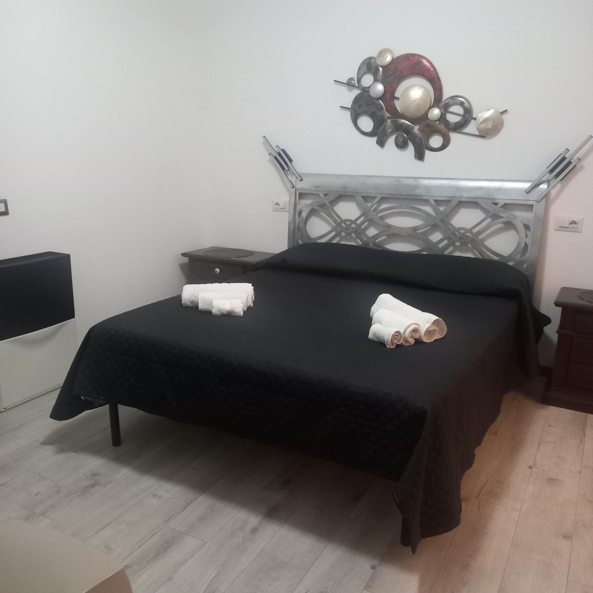 I Fiori Bed & Breakfast Quartu Sant'Elena Bagian luar foto