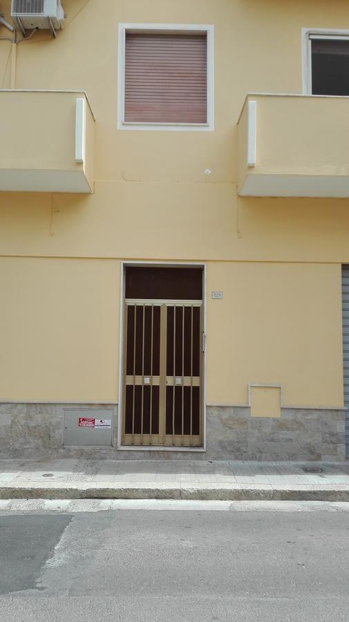 I Fiori Bed & Breakfast Quartu Sant'Elena Bagian luar foto